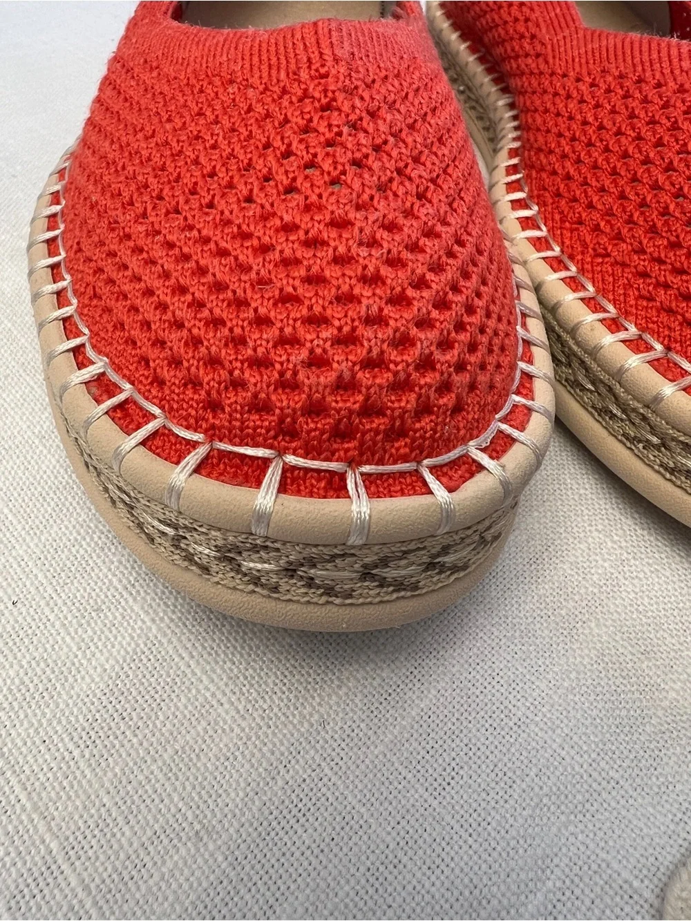 Rothy's Bright Red Knit Espadrille Flats 7.5 woman’s ballet style shoe